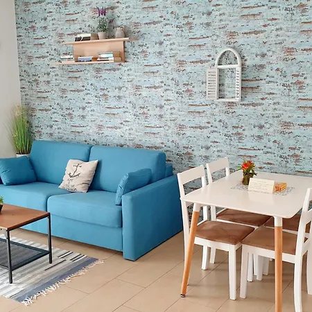 Epulon Apartment